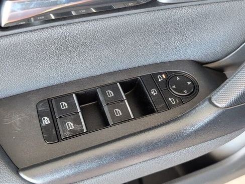 Used 2025 MAZDA CX-50 AWD 2.5 S w/ Weather Package image 23