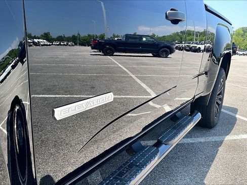Used 2022 GMC Canyon Elevation Standard RWD image 8