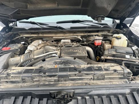 Used 2024 GMC Sierra 2500 AT4 w/ Technology Package image 17