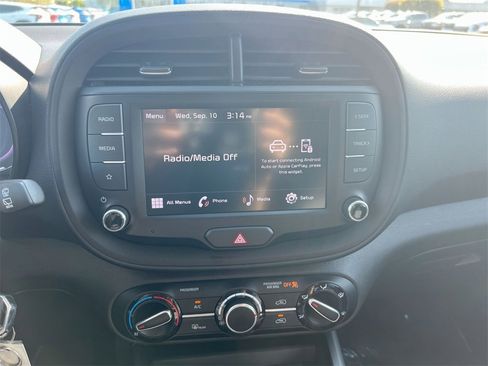 Used 2023 Kia Soul LX w/ Option Group 015 image 13