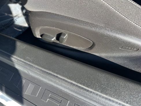 Used 2017 Chevrolet Camaro SS image 7