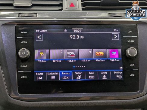 Used 2022 Volkswagen Tiguan SE image 13