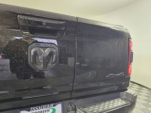 Used 2020 RAM 1500 Limited w/ Black Appearance Package image 17