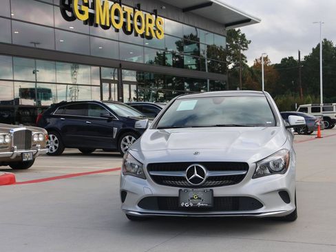 Used 2018 Mercedes-Benz CLA 250 4MATIC image 32