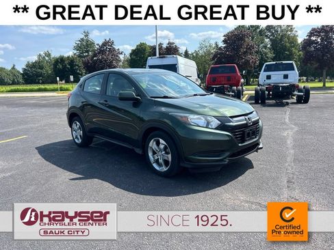 Used 2017 Honda HR-V LX image 1