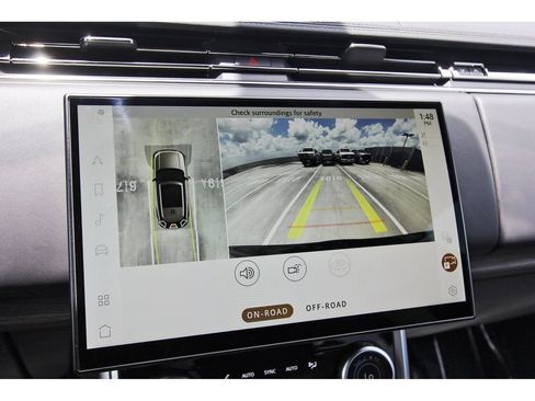 Used 2023 Land Rover Range Rover SE AWD/4WD image 21