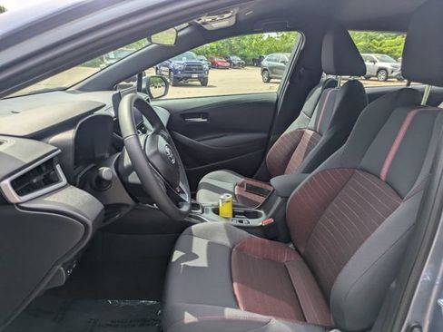 Used 2026 Toyota Corolla SE FWD image 14