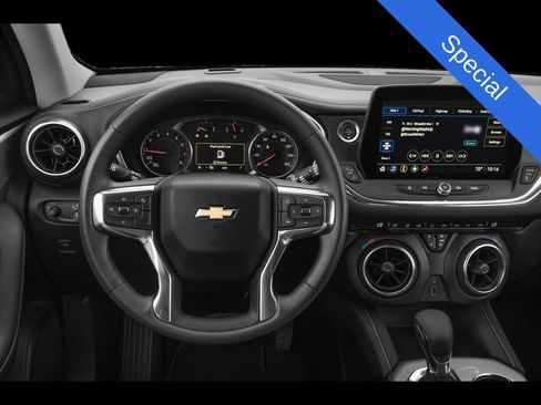 Used 2024 Chevrolet Blazer LT w/ Convenience Package FWD image 28