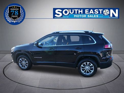 Used 2019 Jeep Cherokee Latitude Plus w/ Cold Weather Group image 8