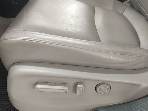 Used 2018 Honda Odyssey EX-L image 3