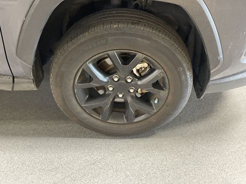 Used 2025 Toyota RAV4 LE image 6