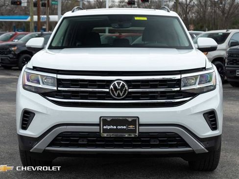 Used 2021 Volkswagen Atlas SE image 2