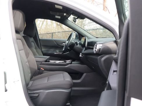 Certified 2025 Chevrolet Equinox LT image 39