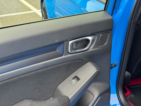 Used 2025 Honda Civic Type R image 48