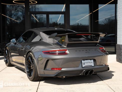Used 2019 Porsche 911 GT3 image 12