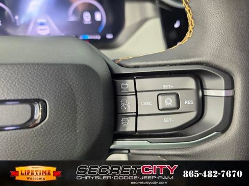 New 2026 Jeep Cherokee Limited AWD/4WD image 18