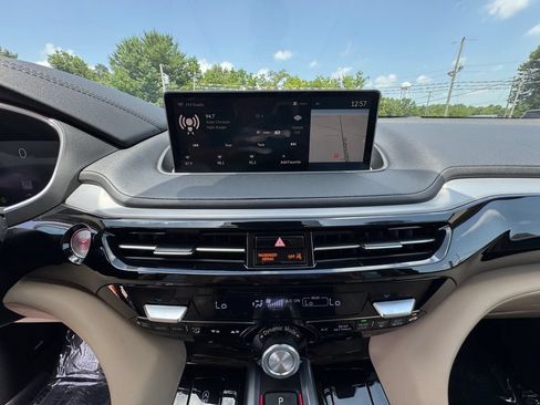 Used 2023 Acura MDX FWD w/ Technology Package image 27