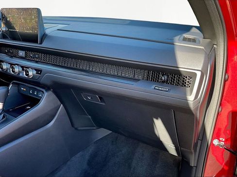 Used 2026 Honda CR-V TrailSport image 17