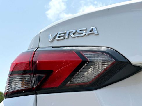 Used 2024 Nissan Versa SV FWD image 15