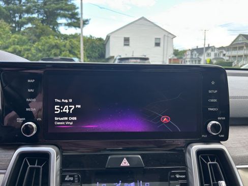 Used 2023 Kia Sorento S w/ Panoramic Sunroof Package AWD/4WD image 30