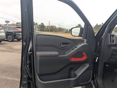 New 2026 Nissan Frontier PRO-4X w/ Pro Premium Package image 11
