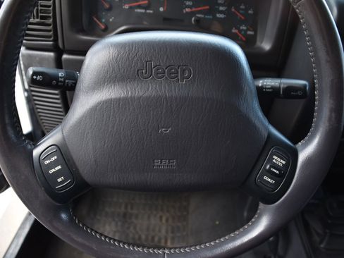 Used 2001 Jeep Wrangler Sport image 17