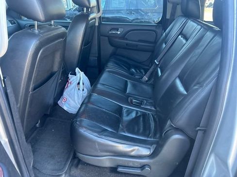 Used 2014 GMC Yukon XL SLT AWD/4WD image 6