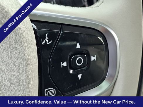 Certified 2023 Volvo XC60 B5 Plus w/ Protection Package Premier AWD/4WD image 24