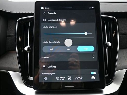 New 2026 Volvo XC90 B6 Ultra w/ Protection Package Premier image 20