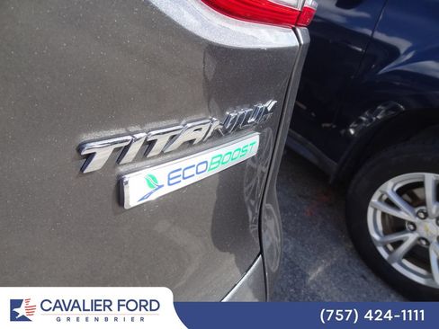 Used 2016 Ford Escape Titanium FWD image 5