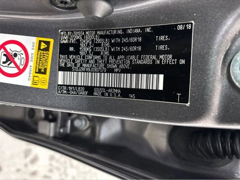 Used 2018 Toyota Highlander XLE image 30