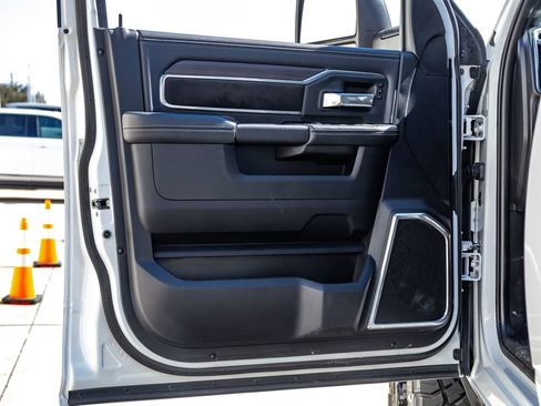 Used 2025 RAM 3500 Laramie w/ Night Edition image 35