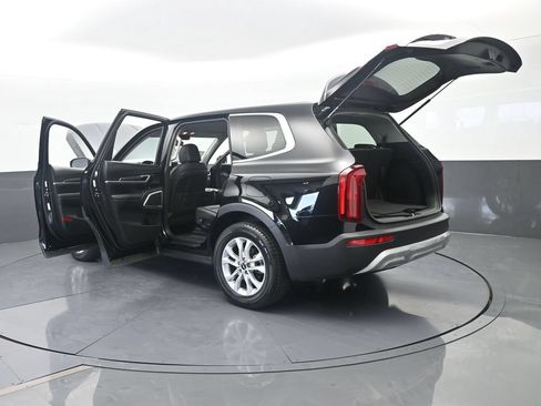 Used 2022 Kia Telluride LX FWD image 78