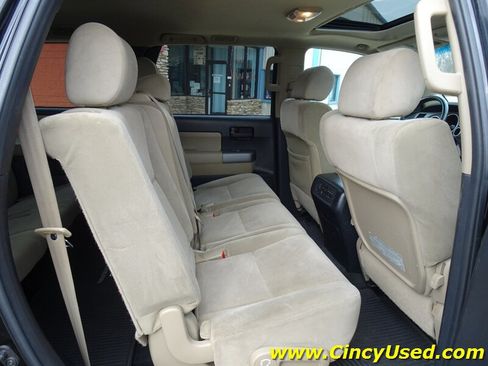 Used 2012 Toyota Sequoia SR5 AWD/4WD image 16
