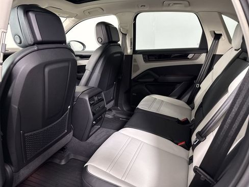 New 2026 Porsche Cayenne E-Hybrid image 26