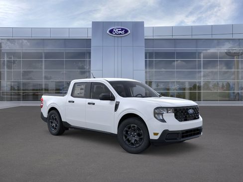 New 2026 Ford Maverick XLT FWD image 7