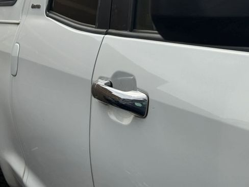 Used 2017 Toyota Tundra Limited w/ TRD Off Road Package image 9