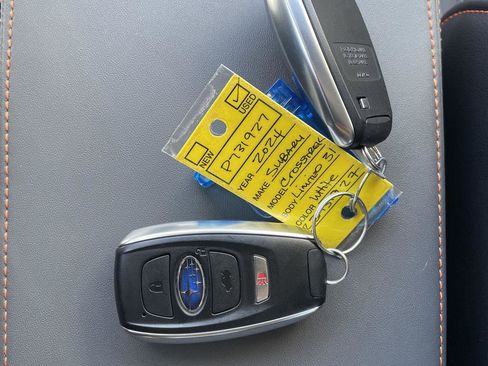 Certified 2024 Subaru Crosstrek 2.5i Limited w/ Popular Package #3A AWD/4WD image 4