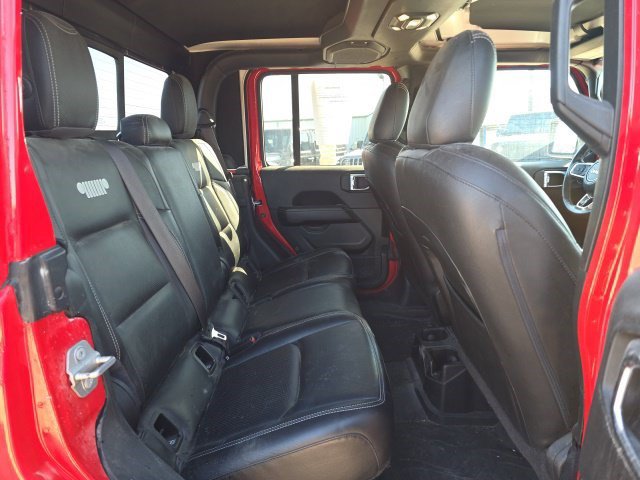 Used 2021 Jeep Gladiator Overland AWD/4WD image 11