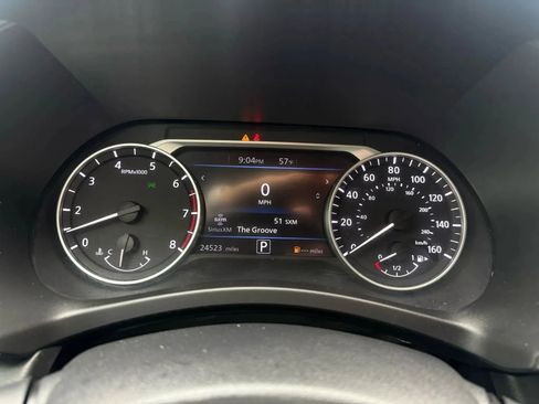 Used 2023 Nissan Sentra SR w/ Electronics Package image 35