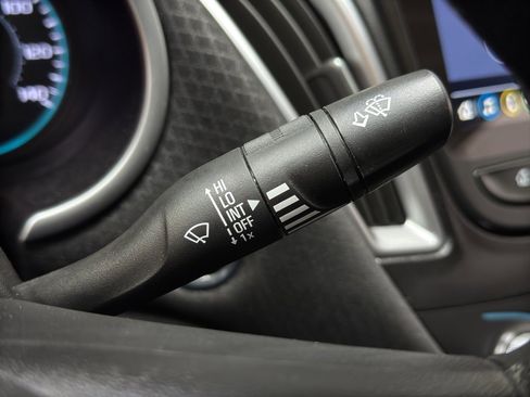 Used 2025 Chevrolet Malibu LT image 23