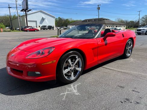 Used 2010 Chevrolet Corvette Convertible w/ Preferred Equipment Group RWD image 28