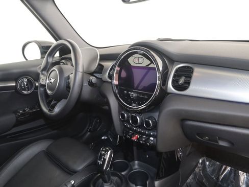 Used 2024 MINI Cooper S image 45