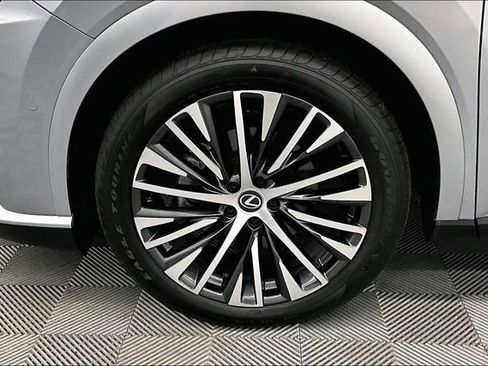 Used 2023 Lexus RX 350 Premium Plus w/ Cold Area Package AWD/4WD image 10