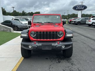 Used 2024 Jeep Wrangler Unlimited Rubicon w/ Convenience Group AWD/4WD video 2