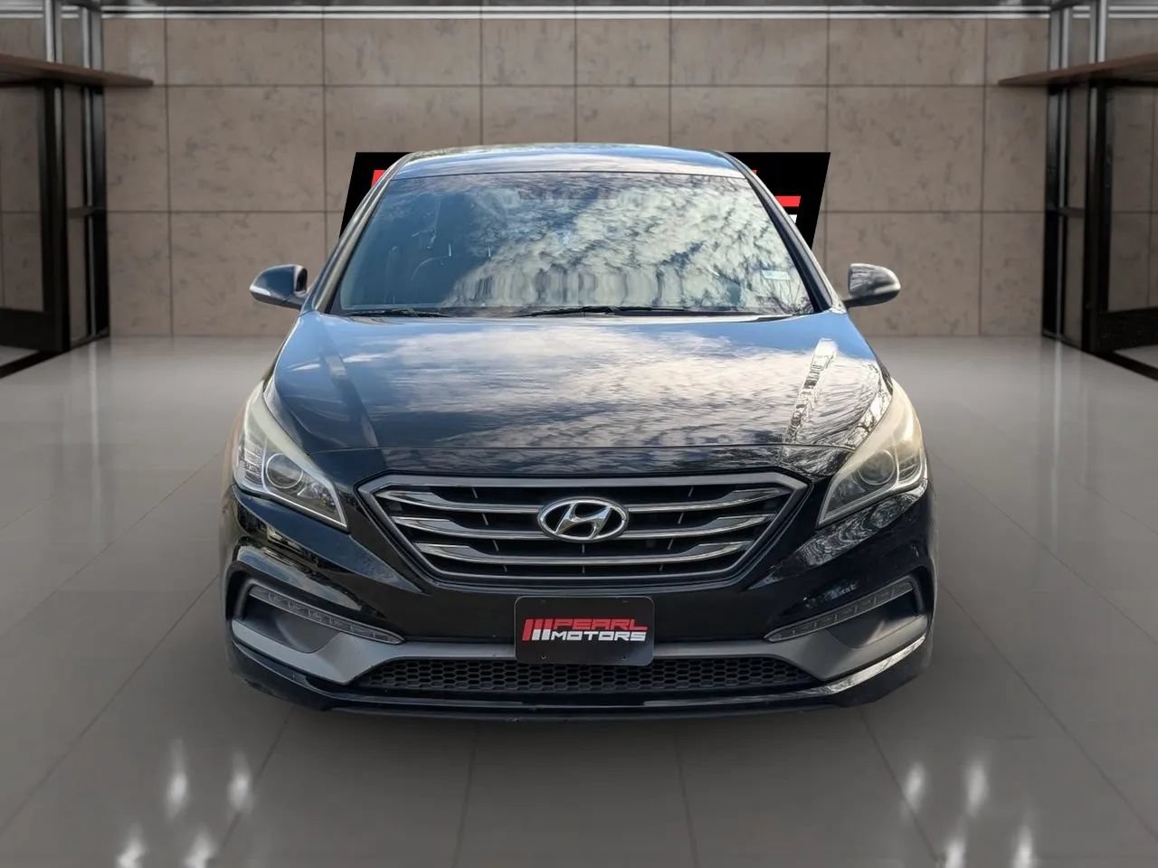 Used 2017 Hyundai Sonata Sport 2.0T FWD image 2