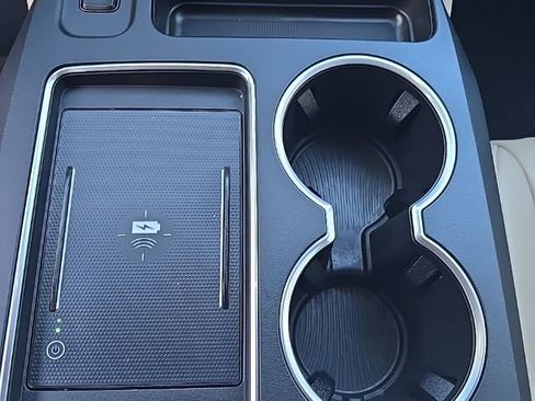 Used 2025 Acura MDX FWD image 29