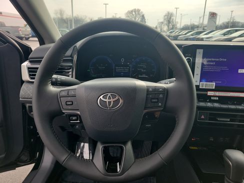 New 2026 Toyota Camry XLE image 17