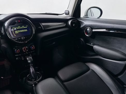 Used 2016 MINI Cooper S image 23