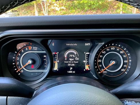 Certified 2026 Jeep Gladiator Mojave AWD/4WD image 10